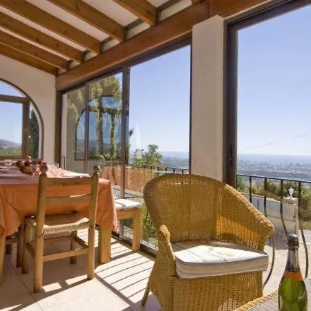 Sleeps 8 Pool Villa
